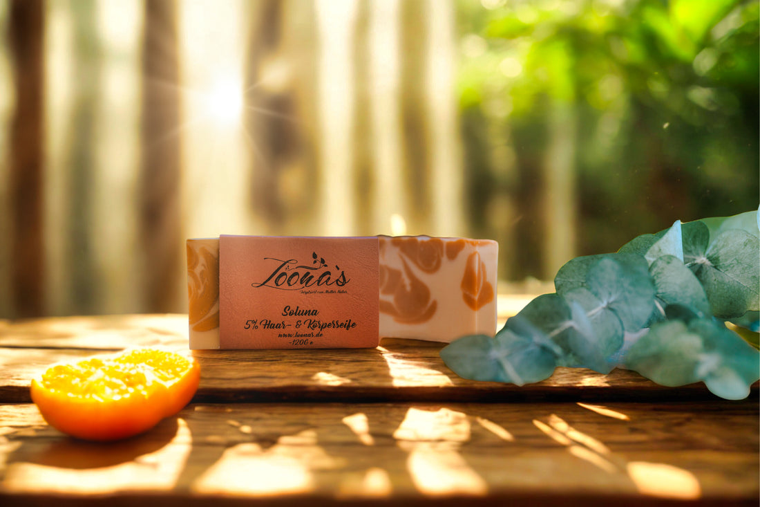 Loona’s Soluna Naturseife – handgemachte 2-in-1 Seife für Haut &amp; Haar mit ätherischen Ölen und natürlichem Sommerduft, plastikfrei &amp; palmölfrei