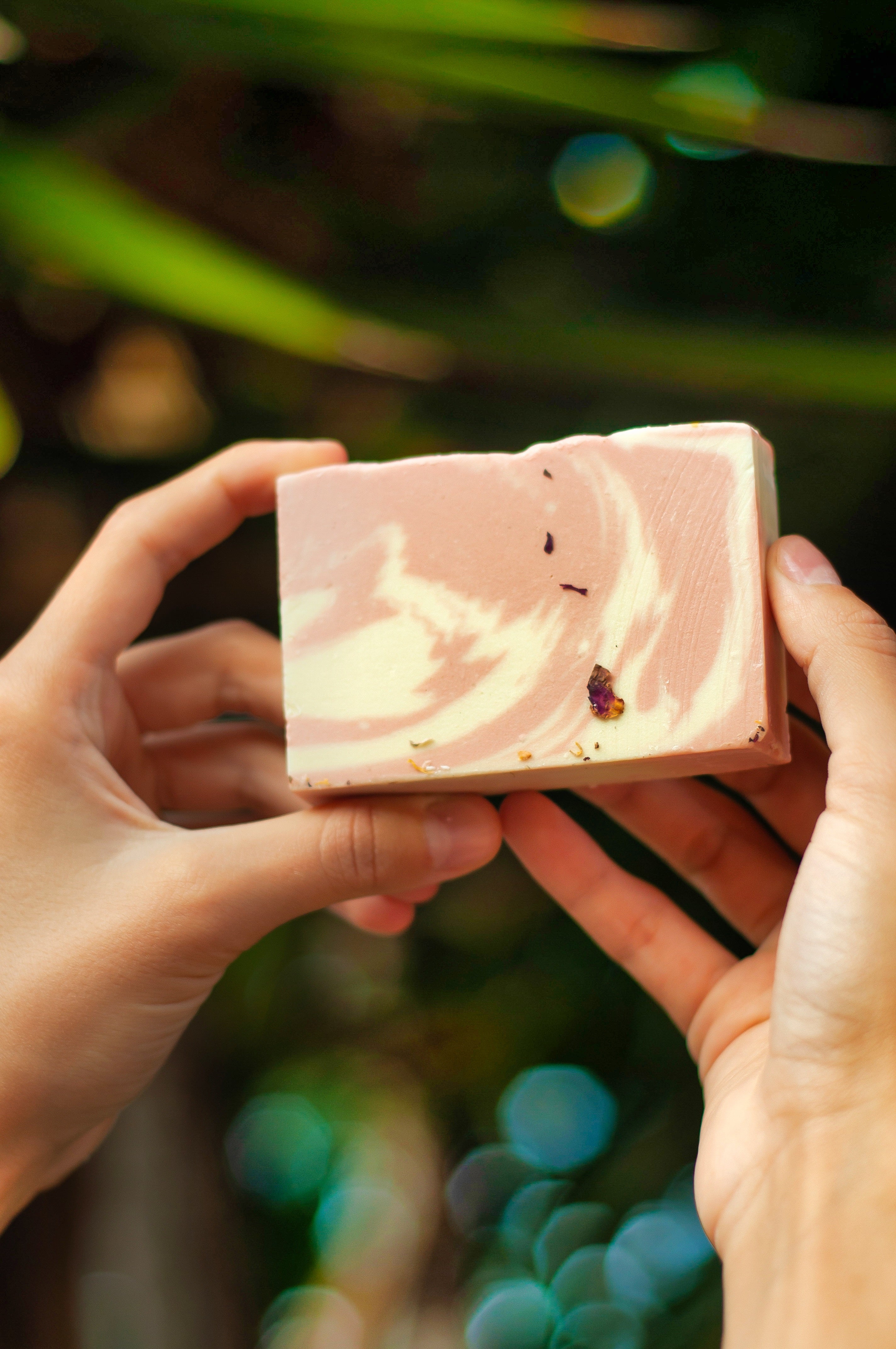 Handgemachte Natur Seife kaufen biologisch abbaubar Loona's Naturkosmetik