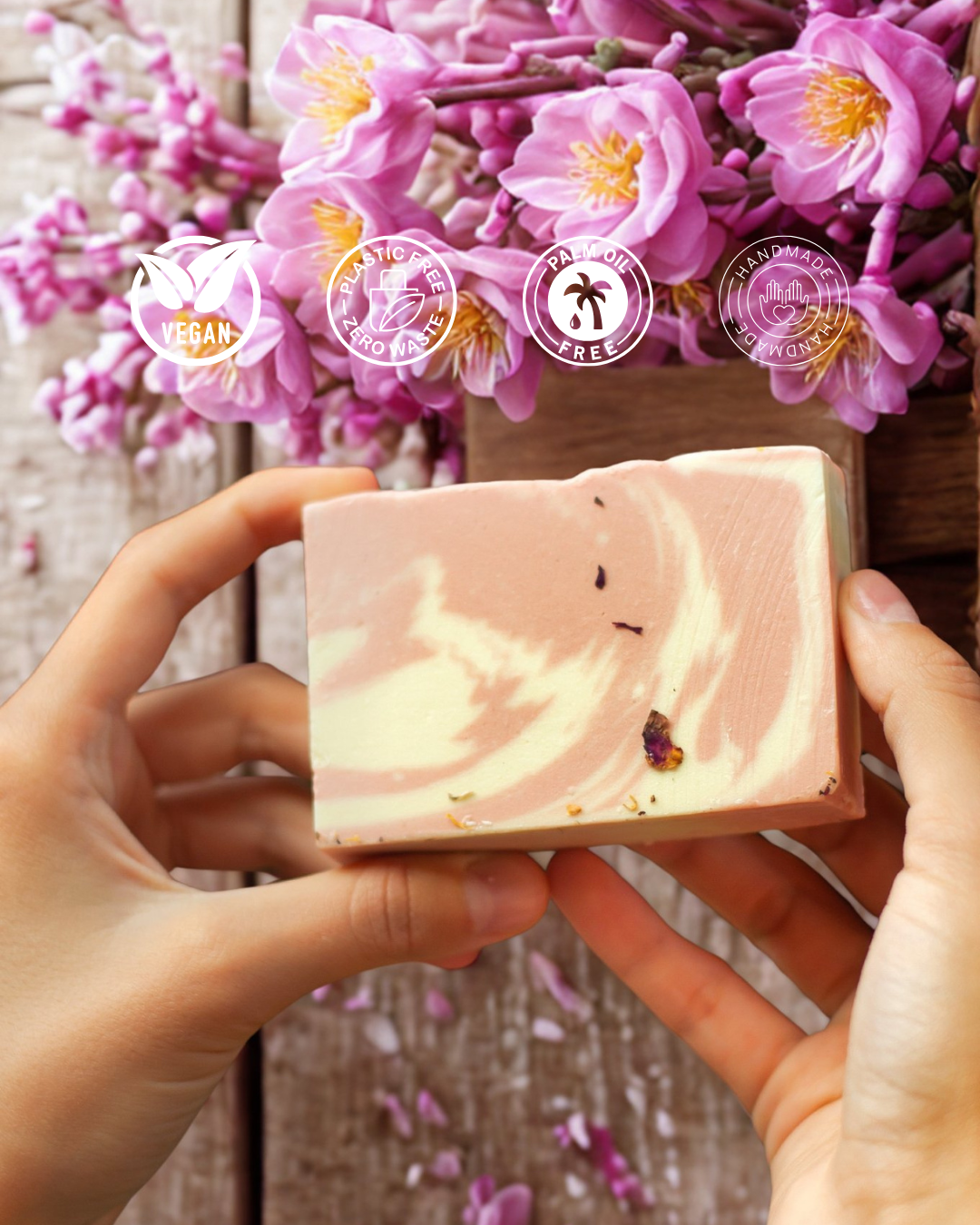Handgemachte Naturseife von Loona – vegan, palmölfrei und plastikfrei