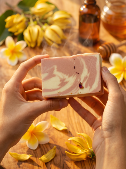 Loonas Ylang-Ylang-Glow Haarseife 15% – Naturseife für trockenes Haar und sinnliche Pflege